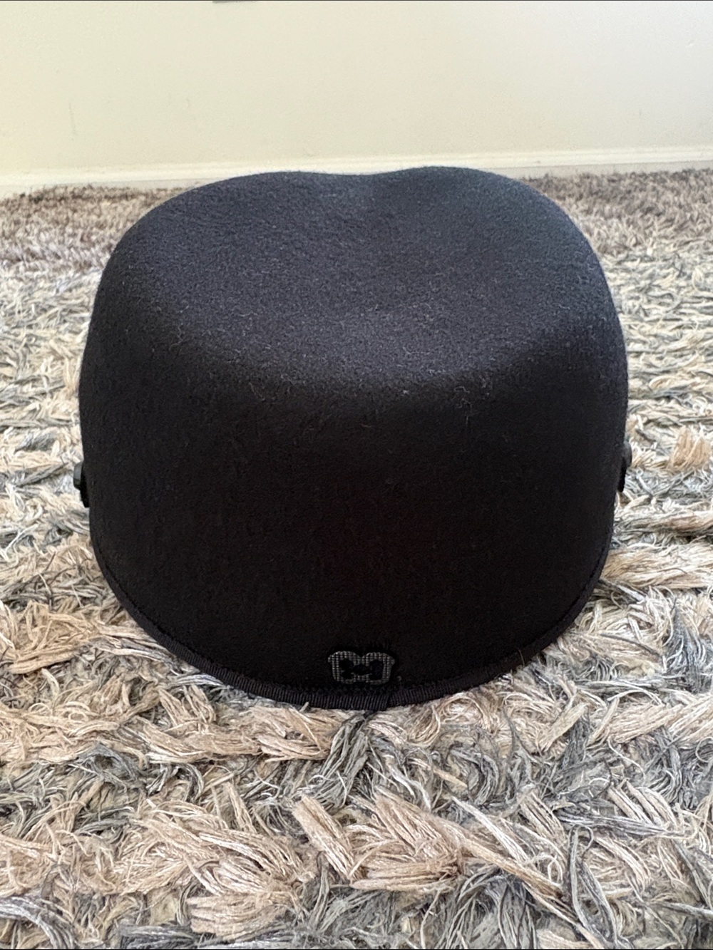 Eric Javits New York Black 100% Wool Water Repellent Newsboy Cap One Size - Picture 4 of 13